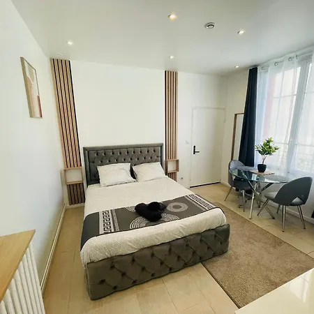 Apartment Le Falcon Proche De Aeroport Et Parc Exposition Le Bourget
